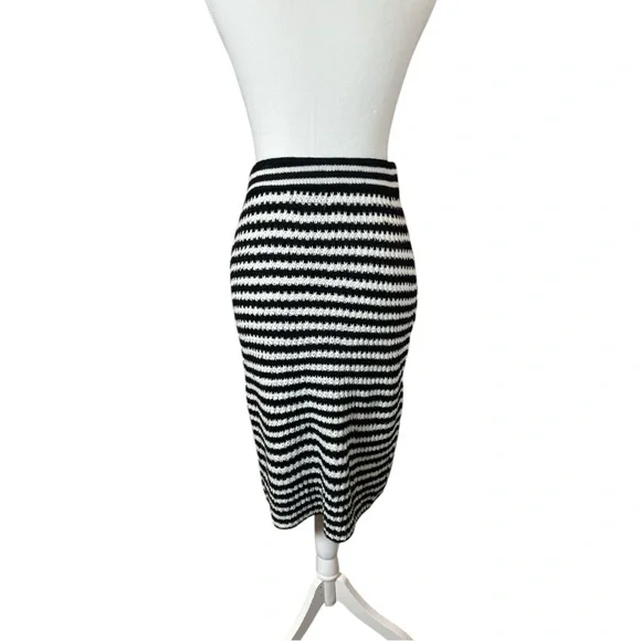 POL Striped Black and White Knit Skirt - Picture 4 of 7